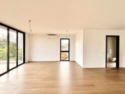 Mount Sinai Lane (D10), Detached #504135191